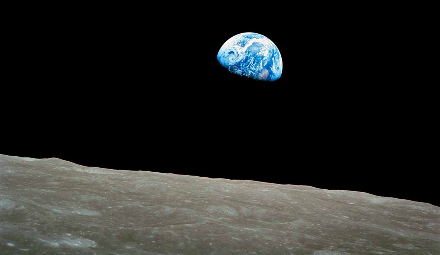 Jorda stiger opp over Månen, Apollo 8.